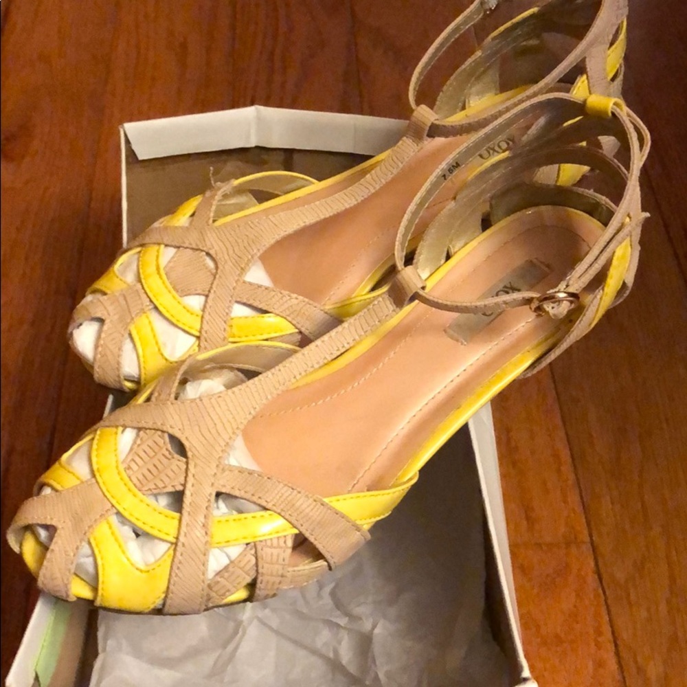 Gently Used Xoxo Dale Women’s 7.5